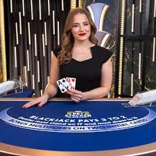 Tampilan layar Lightning Dice di pandawa88 slot dengan tiga dadu live